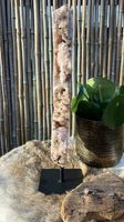 Roze amethist op standaard